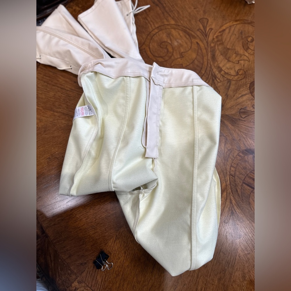 PrettyLittleThing Faux Leather Lace Up Pants US 2 Tall‎ Cream High Rise - Picture 10 of 12